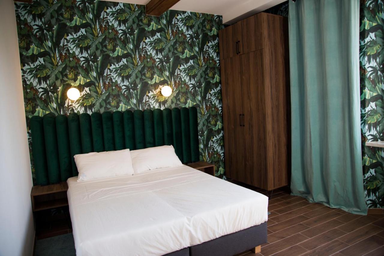 Luxurio Rooms With Baths Livorno Exterior foto