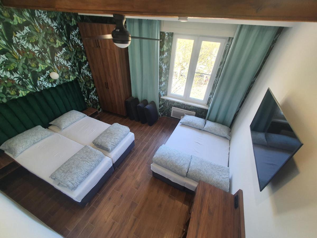 Luxurio Rooms With Baths Livorno Exterior foto